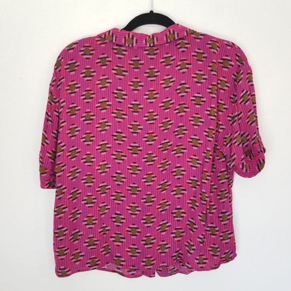Zara TRF Pink Retro Print Geometric V-Neck Collared Short Sleeve Blouse Shirt M - Picture 2 of 6